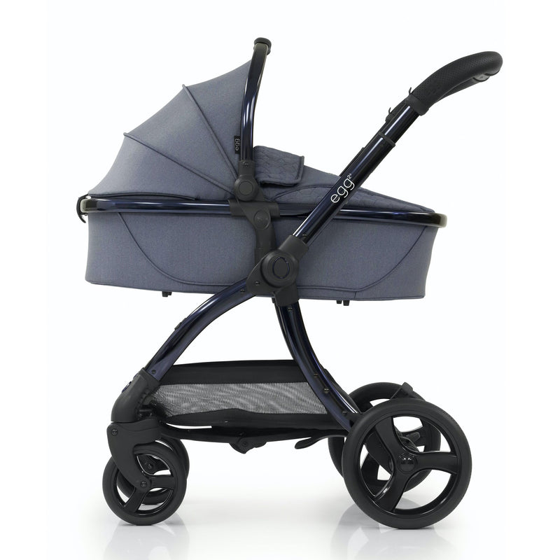 egg2® Stroller & Carry Cot in Chambray Bundle