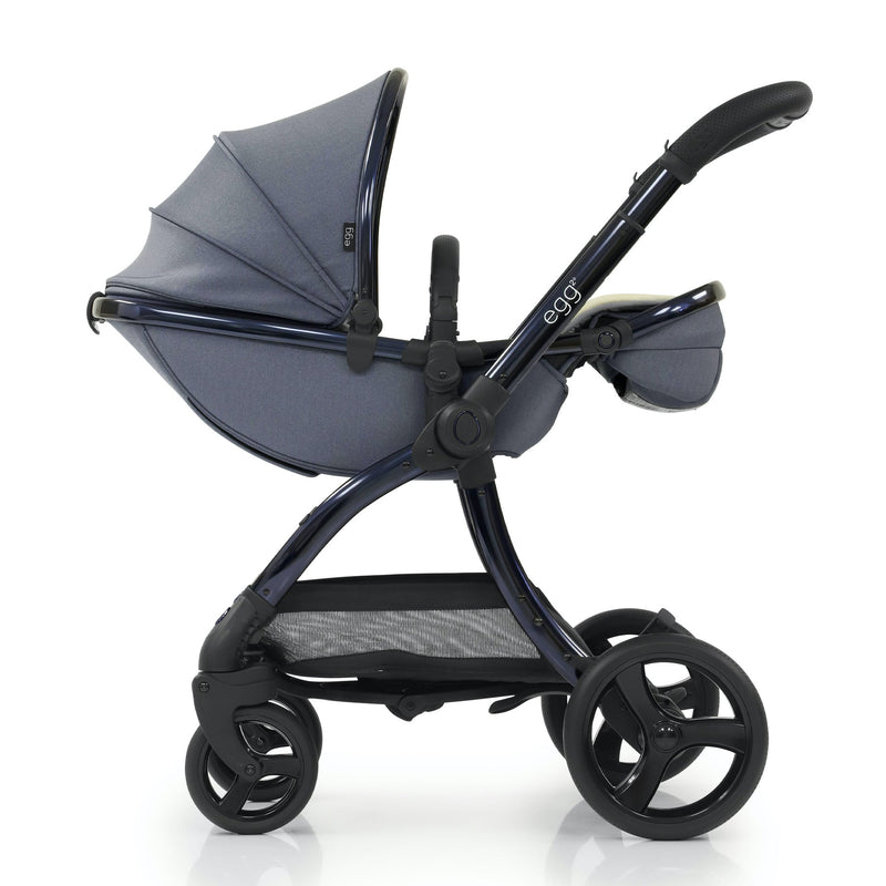 egg2® Stroller & Carry Cot in Chambray Bundle